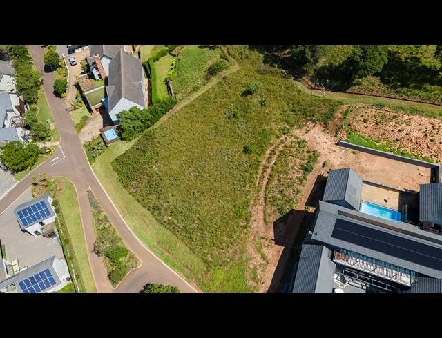 925M² VACANT LAND FOR SALE IN COTSWOLD DOWNS GOLF & COUNTRY ESTATE